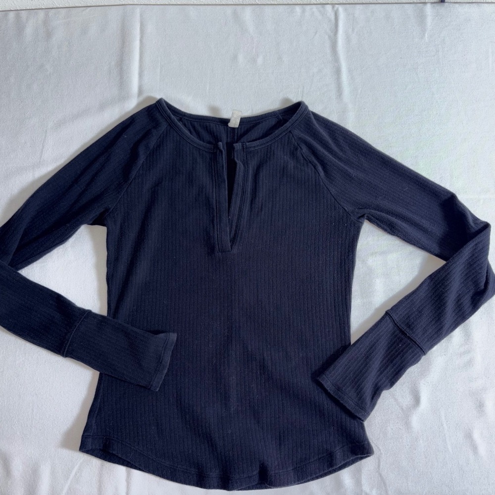 Free People Intimately Ribbed Thermal Top Medium Black Split Neck Raglan
